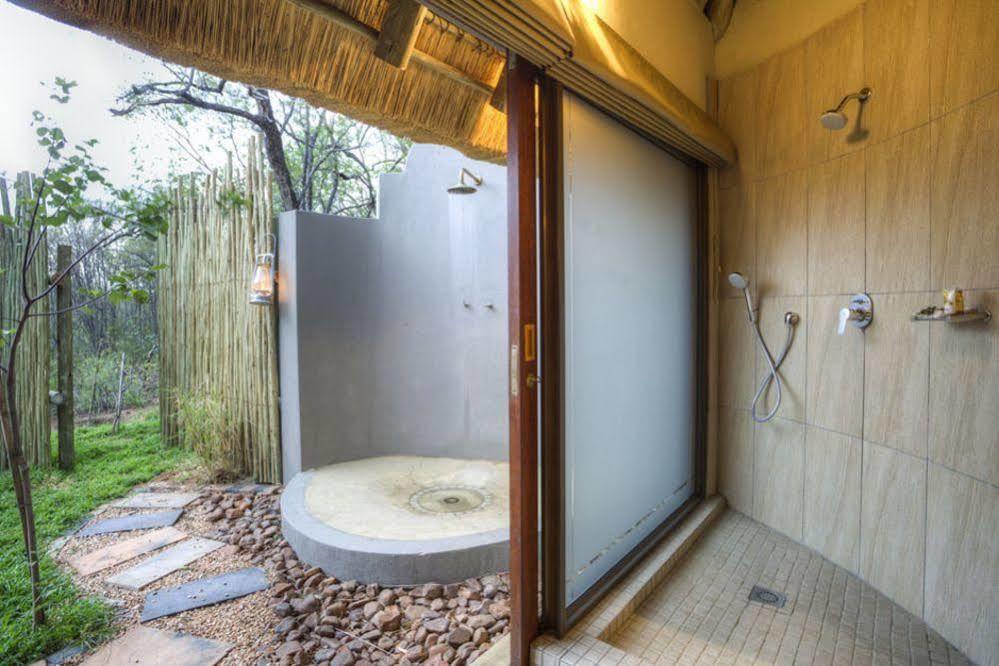 Tambuti Lodge Pilanesberg Exterior photo