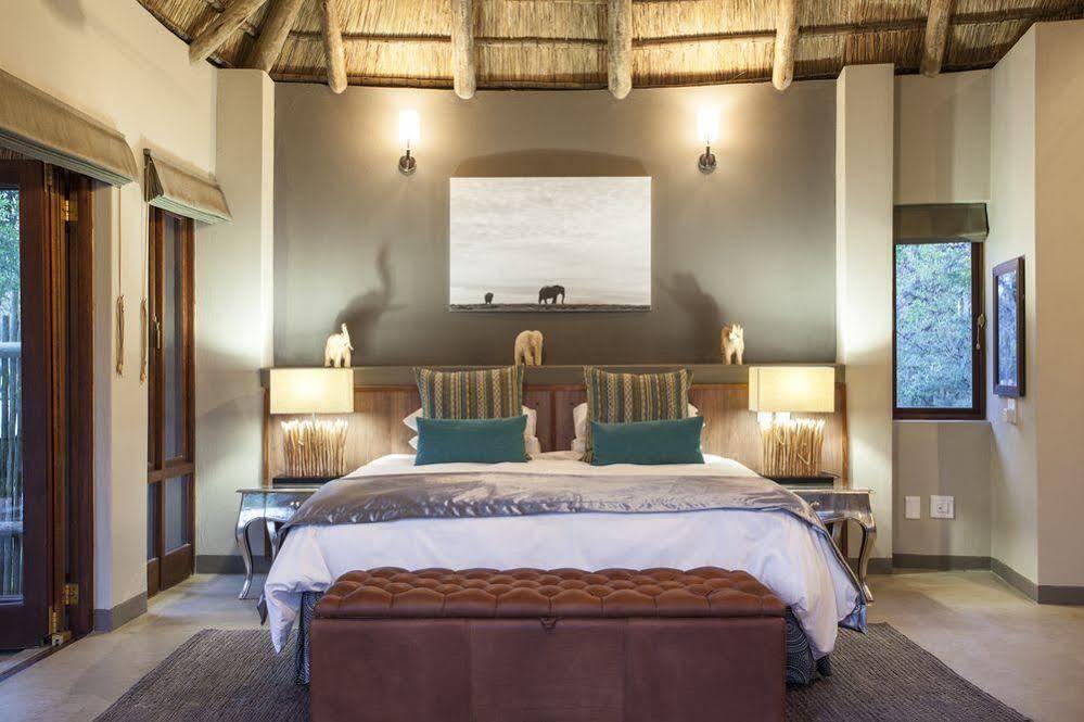 Tambuti Lodge Pilanesberg Exterior photo